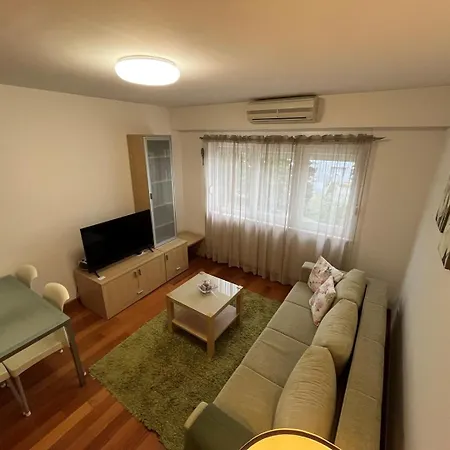 New! Coplex In Near The Sea * Макарська